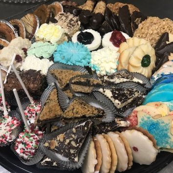 Large dessert platter