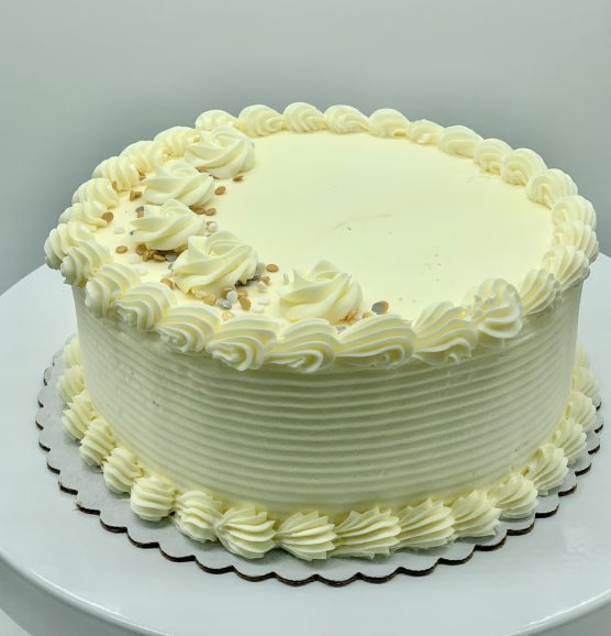White cake 8 inch